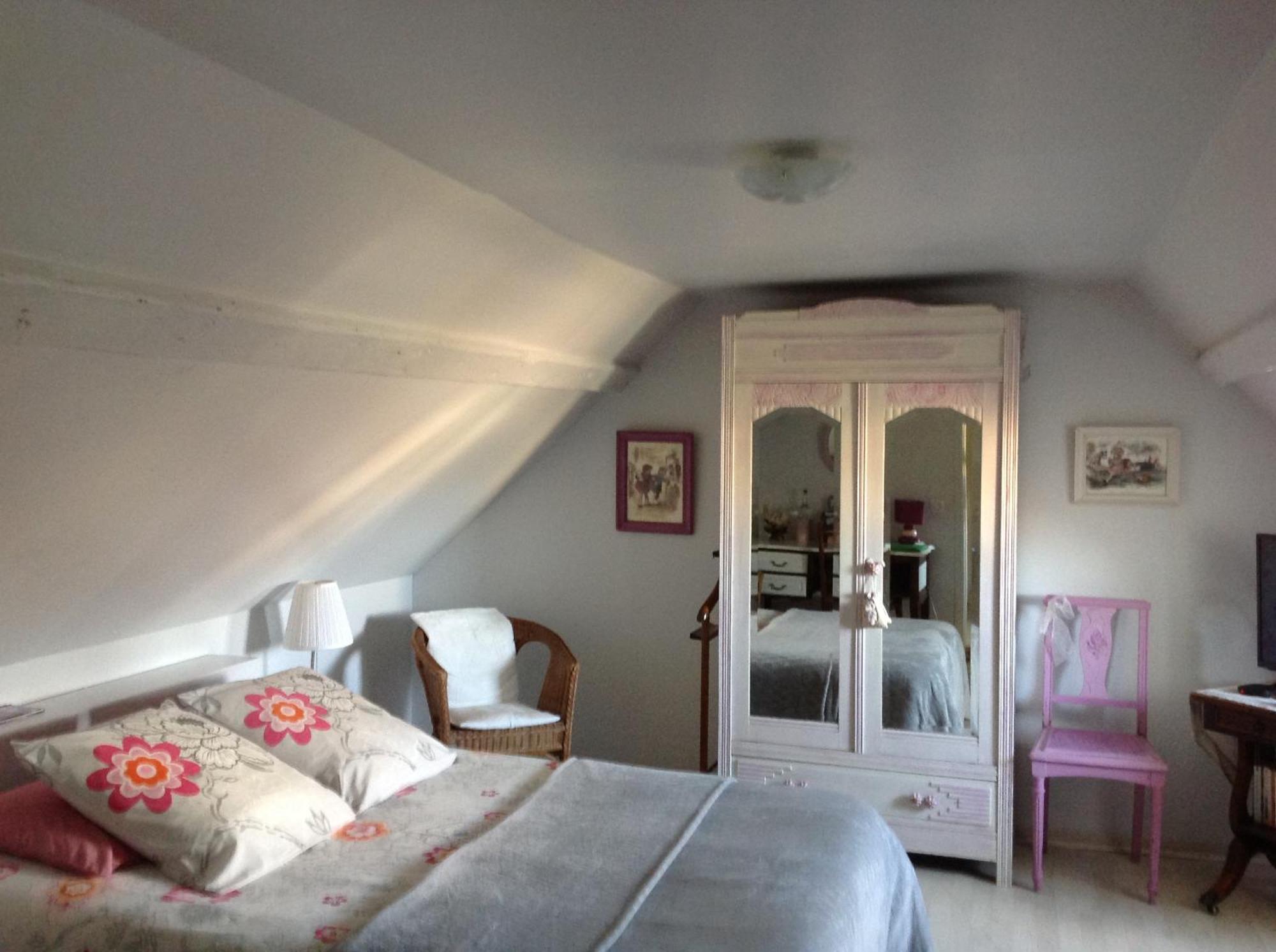 Le Jardin Des Poules Bed & Breakfast Thiétreville Dış mekan fotoğraf